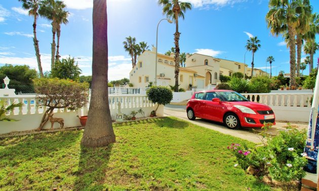 Reventa - Adosado -
Villamartín - Los Dolses