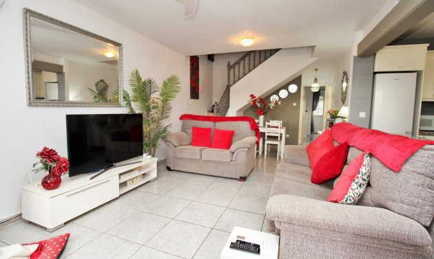 Reventa - Adosado -
Villamartín - Los Dolses