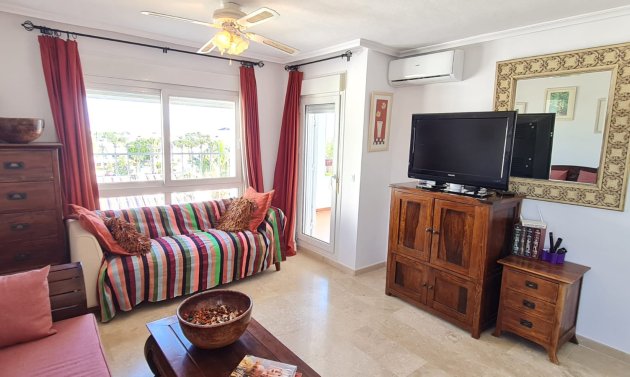 Reventa - Apartamento -
Villamartín - PAU 8