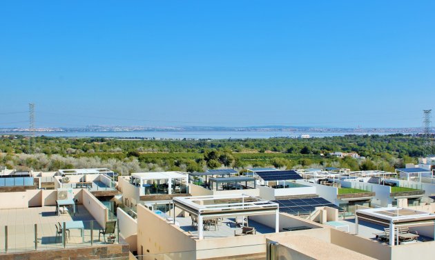 Reventa - Villa -
Villamartín - Villamartin