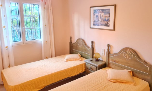 Reventa - Bungalow -
Villamartín - Los Dolses