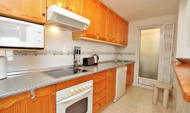 Resale - Apartment -
Playa Flamenca