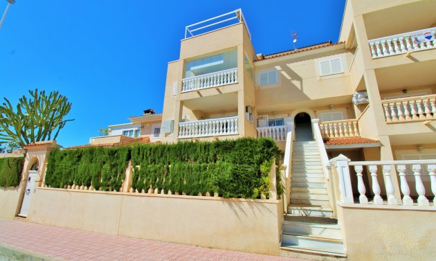 Resale - Apartment -
Playa Flamenca