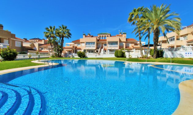 Resale - Apartment -
Playa Flamenca
