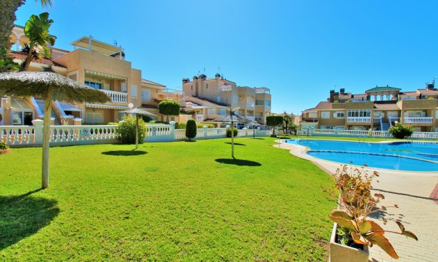 Resale - Apartment -
Playa Flamenca
