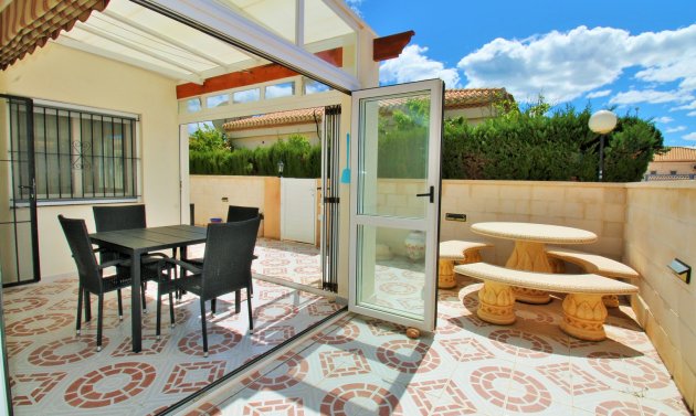 Reventa - Adosado -
Playa Flamenca