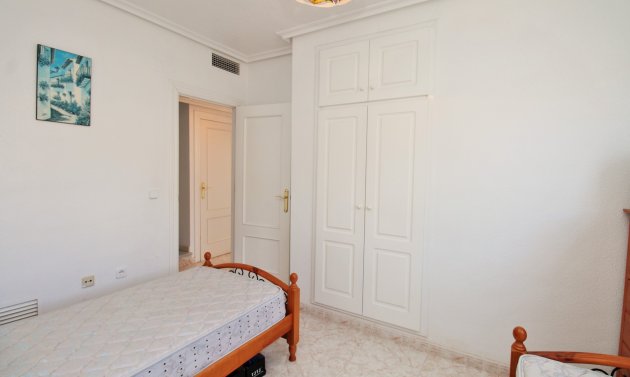 Reventa - Adosado -
Playa Flamenca