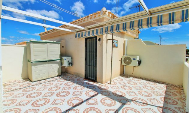 Reventa - Adosado -
Playa Flamenca