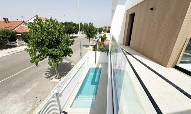 Obra nueva - Villa -
Pilar de la Horadada - Torre De La Horadada