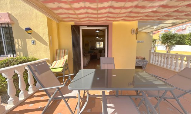 Reventa - Villa -
Cabo Roig - Cabo Roig>La Regia
