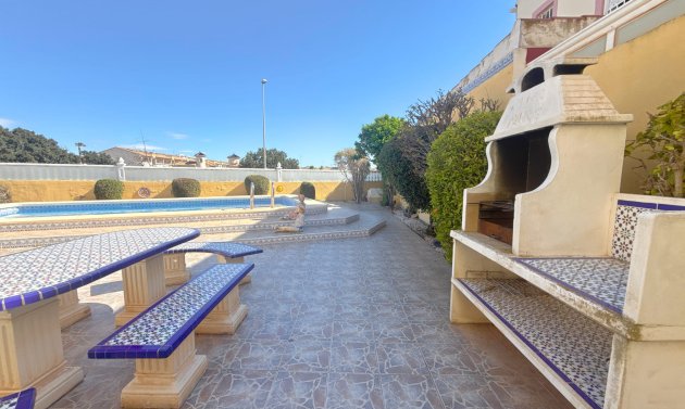 Reventa - Villa -
Cabo Roig - Cabo Roig>La Regia