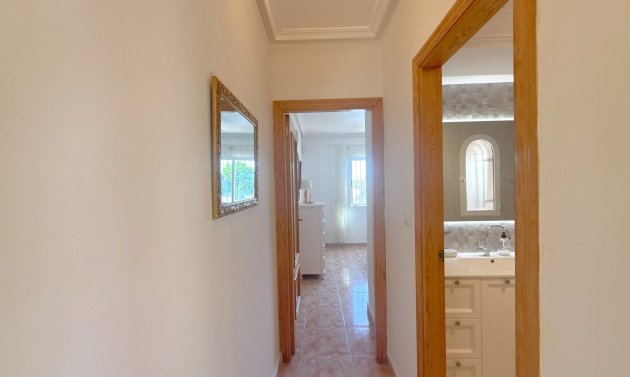 Reventa - Villa -
Cabo Roig - Cabo Roig>La Regia