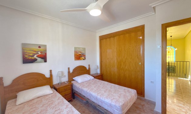 Reventa - Villa -
Cabo Roig - Cabo Roig>La Regia