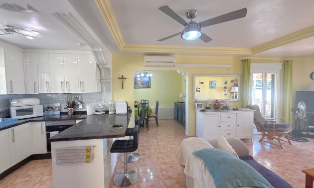 Reventa - Villa -
Cabo Roig - Cabo Roig>La Regia