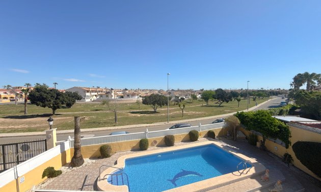 Reventa - Villa -
Cabo Roig - Cabo Roig>La Regia