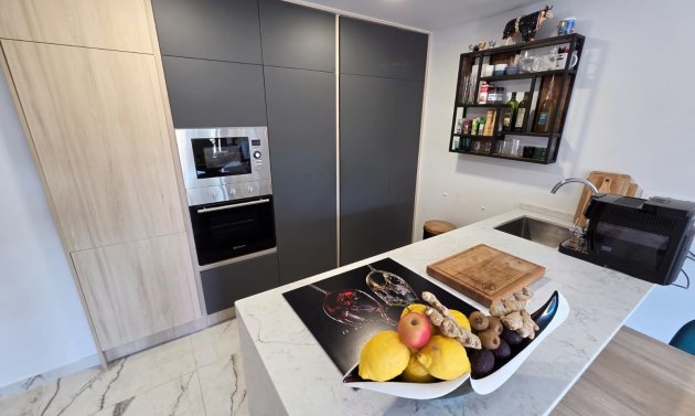 Reventa - Apartamento -
Orihuela Costa - Los Altos