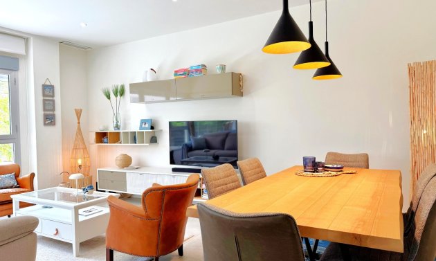 Resale - Apartment -
Orihuela Costa - Villamartín