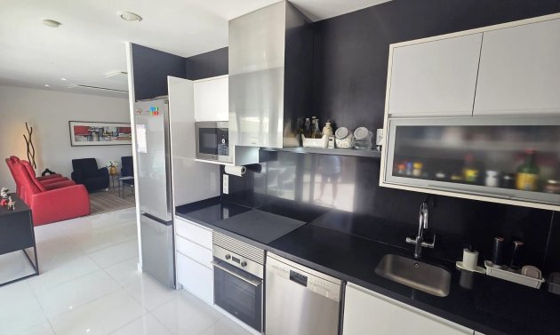 Reventa - Apartamento -
Villamartín - Los Dolses