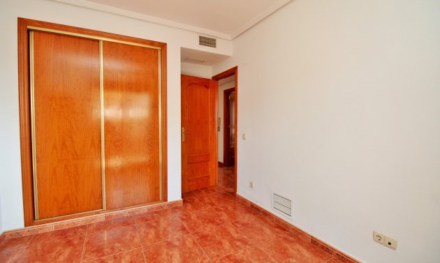 Reventa - Semi Detached House -
Orihuela - Los Desamparados