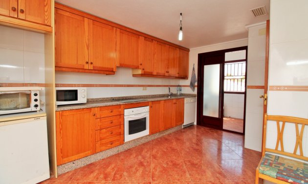 Reventa - Semi Detached House -
Orihuela - Los Desamparados