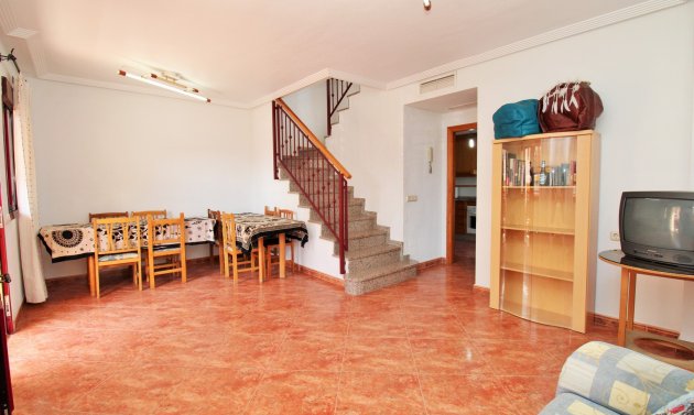 Reventa - Semi Detached House -
Orihuela - Los Desamparados