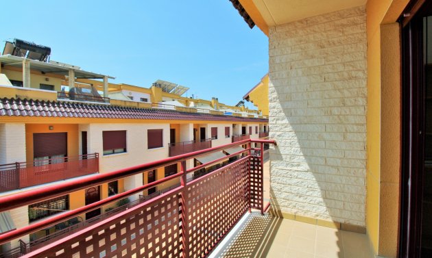 Reventa - Semi Detached House -
Orihuela - Los Desamparados