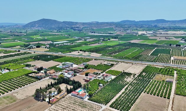 Reventa - Semi Detached House -
Orihuela - Los Desamparados