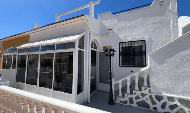 Reventa - Bungalow -
Punta Prima - Serena