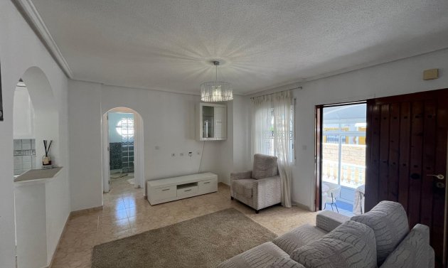 Reventa - Bungalow -
Punta Prima - Serena