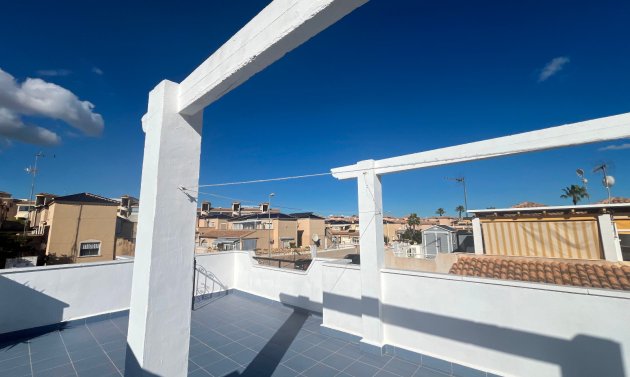 Reventa - Bungalow -
Punta Prima - Serena