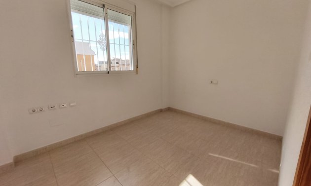 Reventa - Quad House -
Ciudad Quesada - Lo Marabu