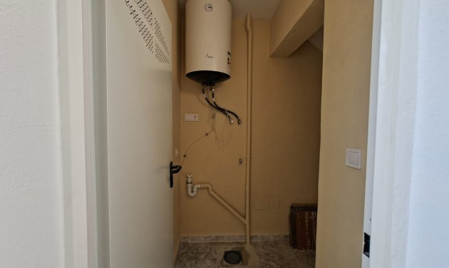 Reventa - Apartamento -
Playa Flamenca - Res. San Antonio