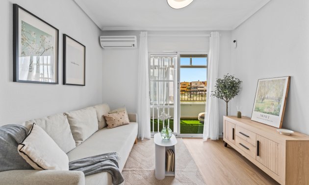 Reventa - Apartamento -
Playa Flamenca - Playa Flamenca Alicante