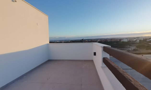 Neue Gebäude - Villa -
Los Montesinos - La Herrada