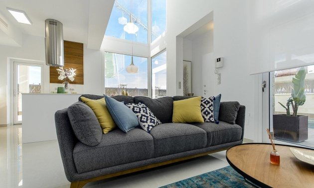 Obra nueva - Villa -
Los Montesinos - La Herrada