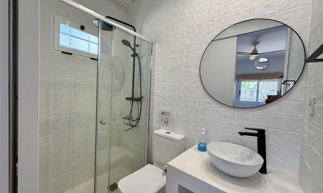 Resale - Semi Detached Villa -
Orihuela Costa - Campoamor