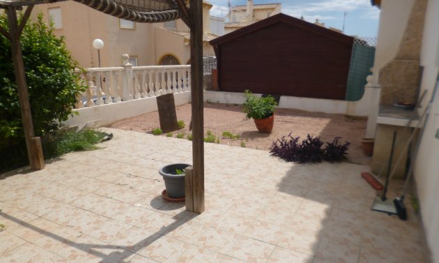 Wiederverkauf - Semi Detached Villa -
Playa Flamenca