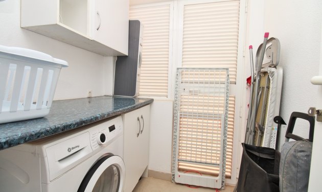 Wiederverkauf - Wohnung -
Playa Flamenca