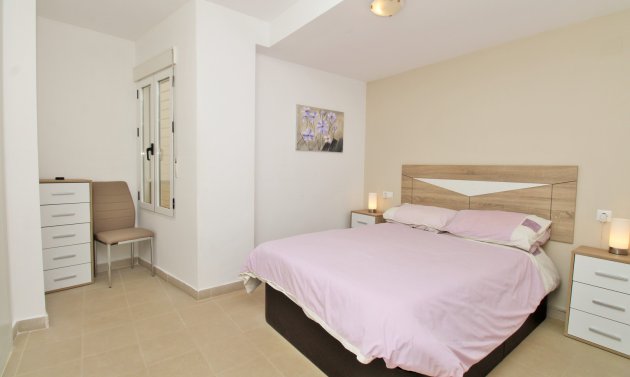 Wiederverkauf - Wohnung -
Playa Flamenca