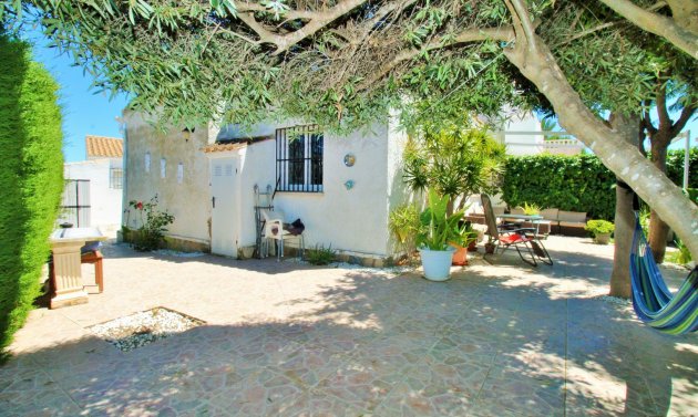 Återförsäljning - Bungalow -
La Florida