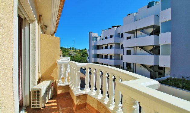 Resale - Townhouse -
Villamartín - Villamartin