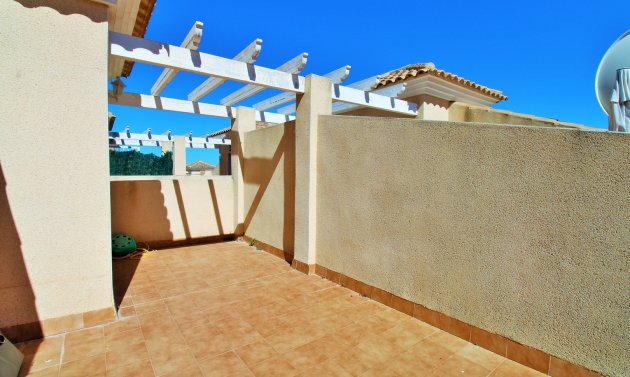 Resale - Townhouse -
Villamartín - Villamartin