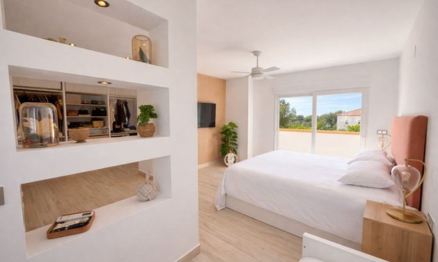 Wiederverkauf - Villa -
Orihuela Costa - Los Dolses