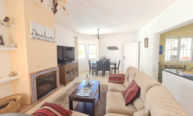 Wiederverkauf - Villa -
Orihuela Costa - La Florida