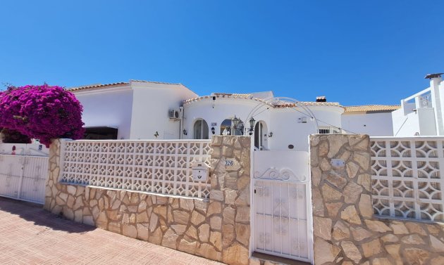 Wiederverkauf - Villa -
Orihuela Costa - La Florida
