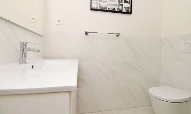 Resale - Apartment -
Villamartín - Los Dolses