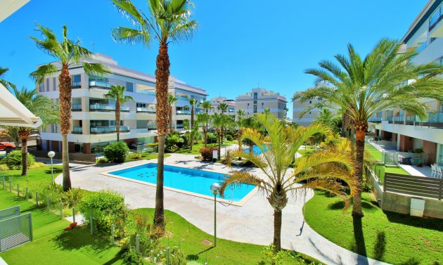 Resale - Apartment -
Villamartín - Los Dolses