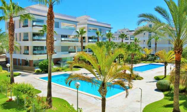 Resale - Apartment -
Villamartín - Los Dolses