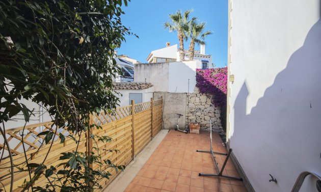 Resale - Villa -
Algorfa - La Finca Golf