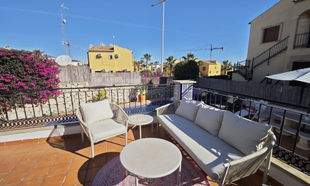 Resale - Villa -
Algorfa - La Finca Golf